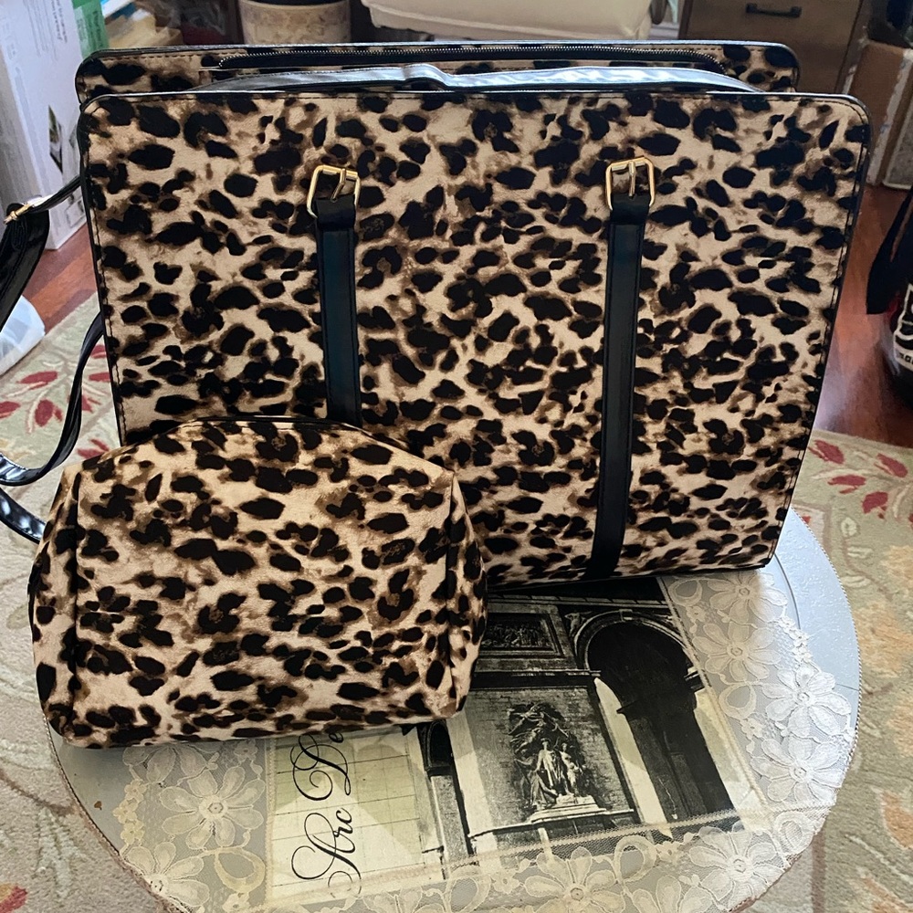 Leopard Print Tote Bag with Black Straps